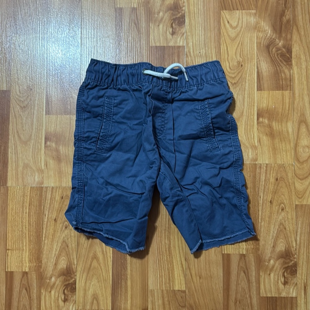 Boys shorts 4/5 Oshkosh